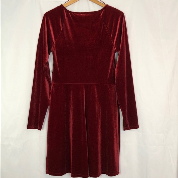 Old Navy Velvet Long Sleeve in Deep Red Fit & Flare Velvet Mini Dress Sz L Tall - Picture 7 of 9